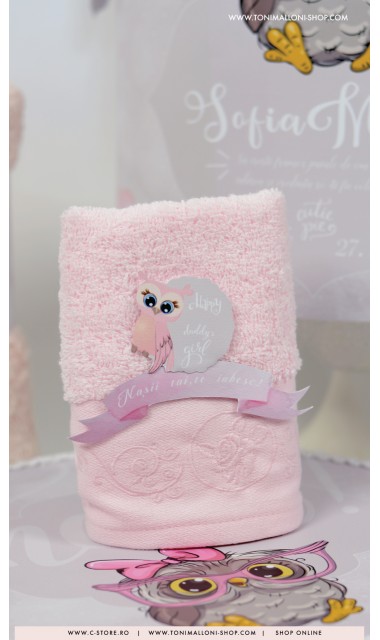 Trusou de botez brodat cu bufnite si anemone pentru fete, Bufnita Petrecareata 3
